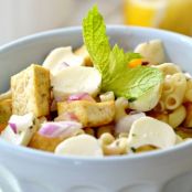 Crispy tofu macaroni salad