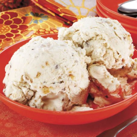 Cinnamon Graham Cracker Ice Cream