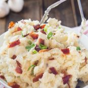 Roasted Garlic and Bacon Mashed Potatoes