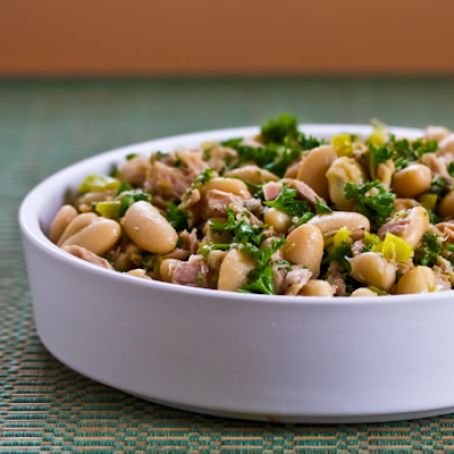 BEAN*****Cannellini and Tuna Salad with Fresh Herbs
