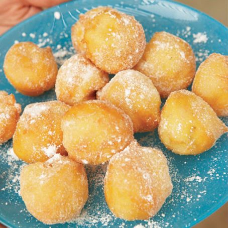Vanilla-Scented Beignets