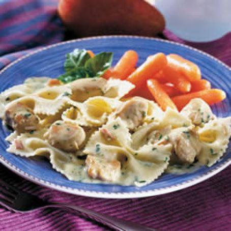 Creamy Pesto Chicken and Bow Ties