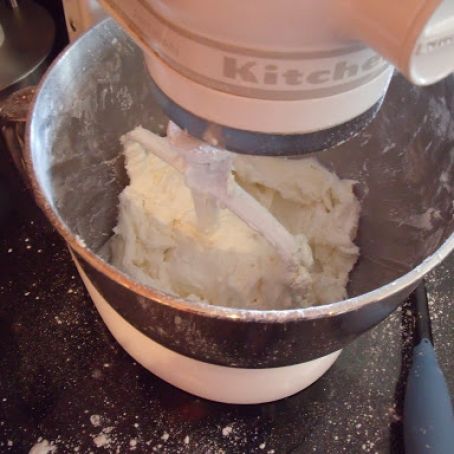 Magnolia Bakery's Buttercream*****