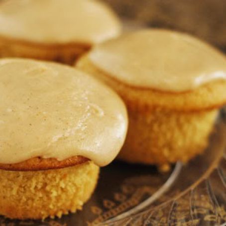 Brown-Sugar Pound Cupcakes With Brown-Butter Glaze