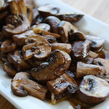 VEGGIE - Sauteed Mushrooms