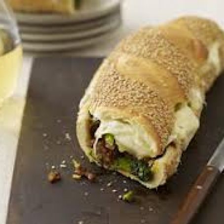 Pat's Rabe Stromboli Bread