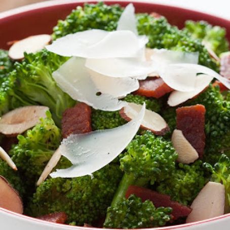 Broccoli with Bacon and Toasted Almonds Recipe