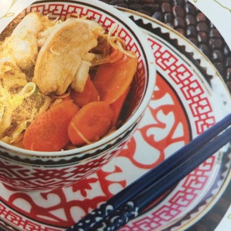 Quick Chicken and Rice Noodles Bowl