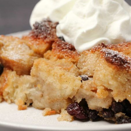 VEGAN BREAD PUDDING