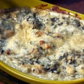 Gorgonzola Spinach Artichoke Dip*
