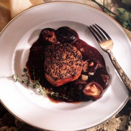 Filet Mignon With Mushroom-Wine Sauce
