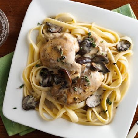 Slow-Cooker Creamy Chicken Marsala