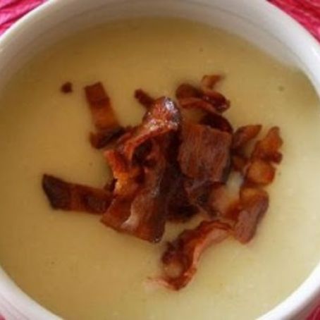 Cauliflower, Bacon & Cheese Soup (Crock Pot)