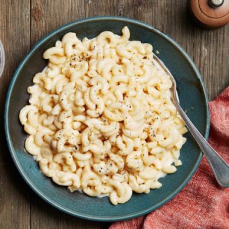 5-Ingredient Instant Pot® Mac and Cheese