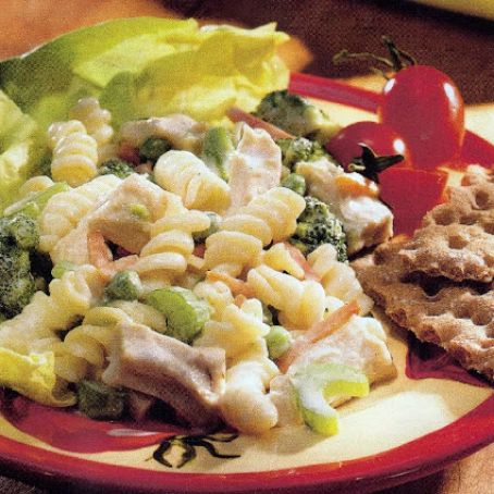 Garden Vegetables, Chicken & Pasta salad