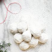 Pecan Sandies Cookies (Mexican Wedding Cookies) 