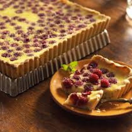 Paleo Raspberry and Lemon Tart
