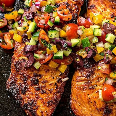 Pan Seared Salmon with Mediterranean Salsa Fresca