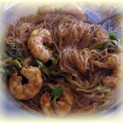 FIDEOS CON LANGOSTINOS