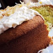 CAKE - Pandan Sponge Cake with Shredded Coconut Frosting