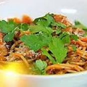 Turkey Meatballs with Quick And Spicy Tomato Sauce and Whole-Wheat Spaghetti