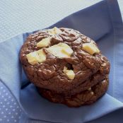 COOKIES - Dark and White Chocolate Chunk Cookies