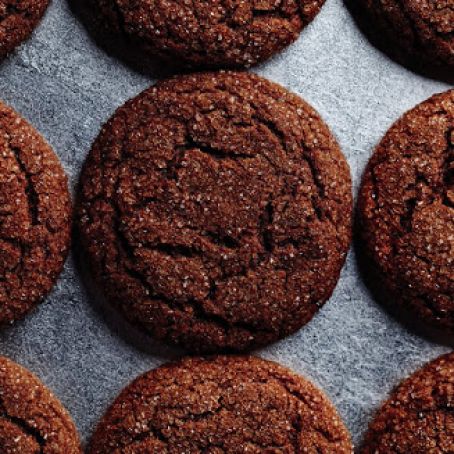Chewy Molasses Cookies
