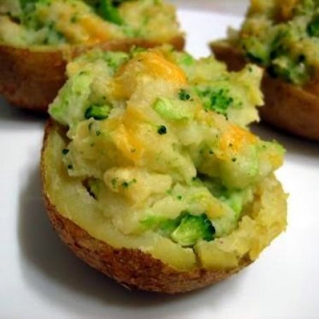 Broccoli Cheddar Twice-Baked Potatoes