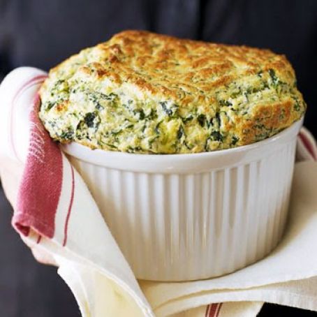 SPINACH AND CHEDDAR SOUFFLÉ