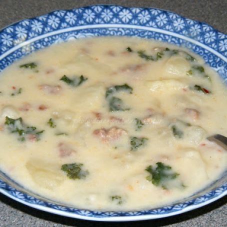 Zuppa Tuscana Soup (Slow Cooker)