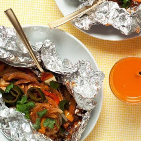 Chile Chicken and Bell Pepper Packs