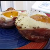Prosciutto Pesto Egg Cups