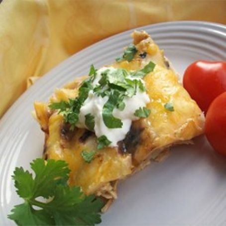 Quick and Easy Green Chile Chicken Enchilada Casserole