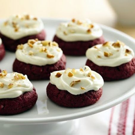 Red Velvet Rich and Creamy Cookies