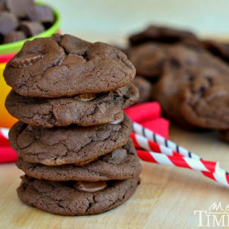 Chocolate Peanut Butter Cup Cookies