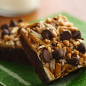 Caramel Pretzel Crunch Brownies