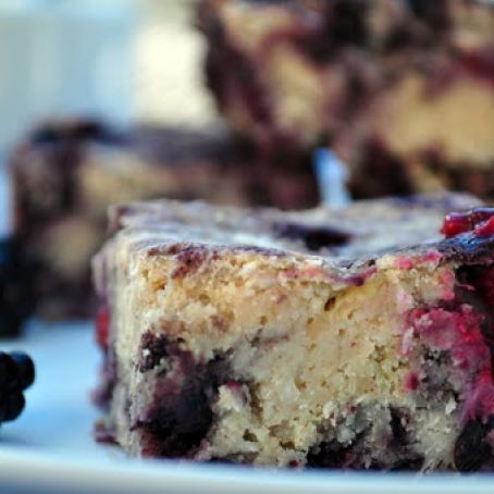 Paleo Blackberry Bars (GF, paleo)