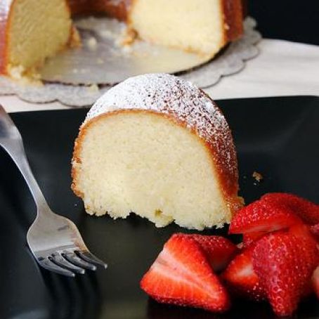 Grandma’s Pound Cake