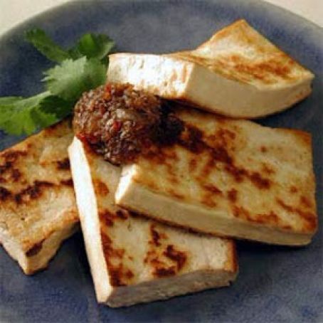 Pan-Fried Tofu with Spicy Lemongrass Sauce