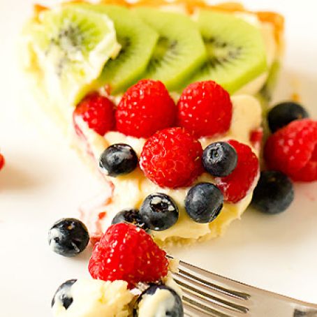 Fresh Fruit Tart with Pastry Cream