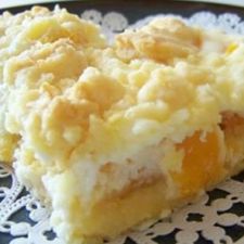 Cream cheese Peach Pie