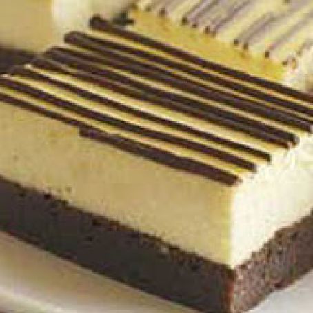 Easy Brownie Bottom Cheesecake