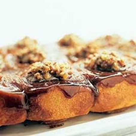 Sticky Buns with Pecans