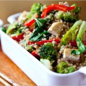 STIR FRIED QUINOA w/VEGGIES & TOFU
