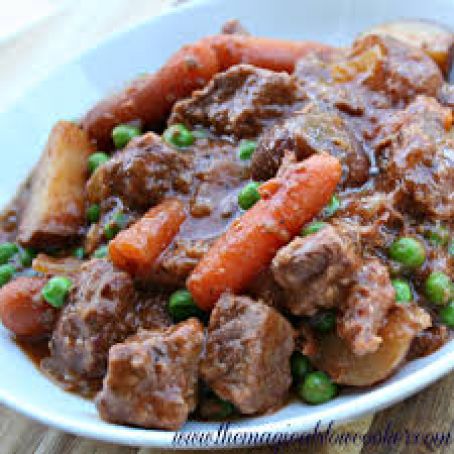 Slow cooker beef and vegetable stew