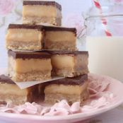 squares - chocolate caramel slice