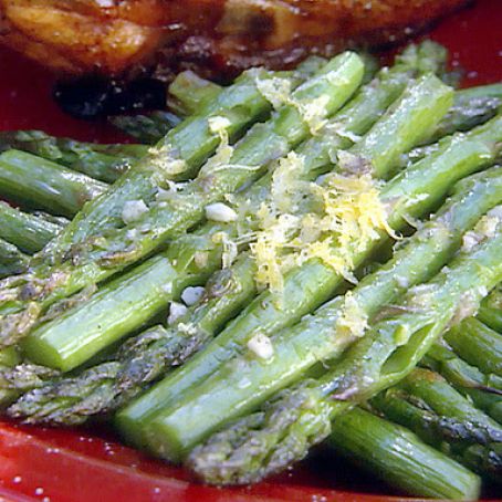 Paula's Grilled Asparagus with Lemon and Garlic