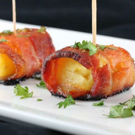 Sriracha-Honey Glazed Bacon-Wrapped Pineapple