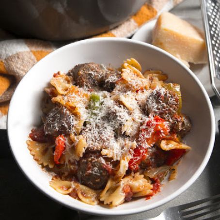 One Pot Sausage and Pepper Pasta