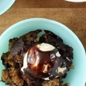 Slow-Cooker Peanut Butter Fudge Cake